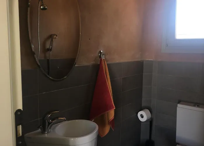 Semesterbostad Evdokia Stone House